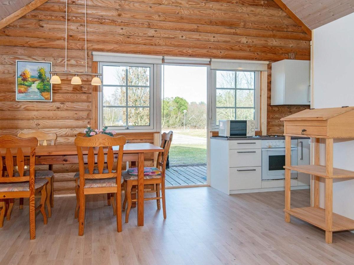 4 Person Holiday Home In Ховборг Экстерьер фото